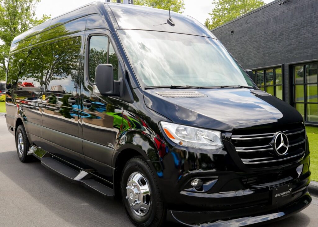 NEW! 2024 MERCEDES 10 PASSENGER WITH BATHROOM RV Sprinter